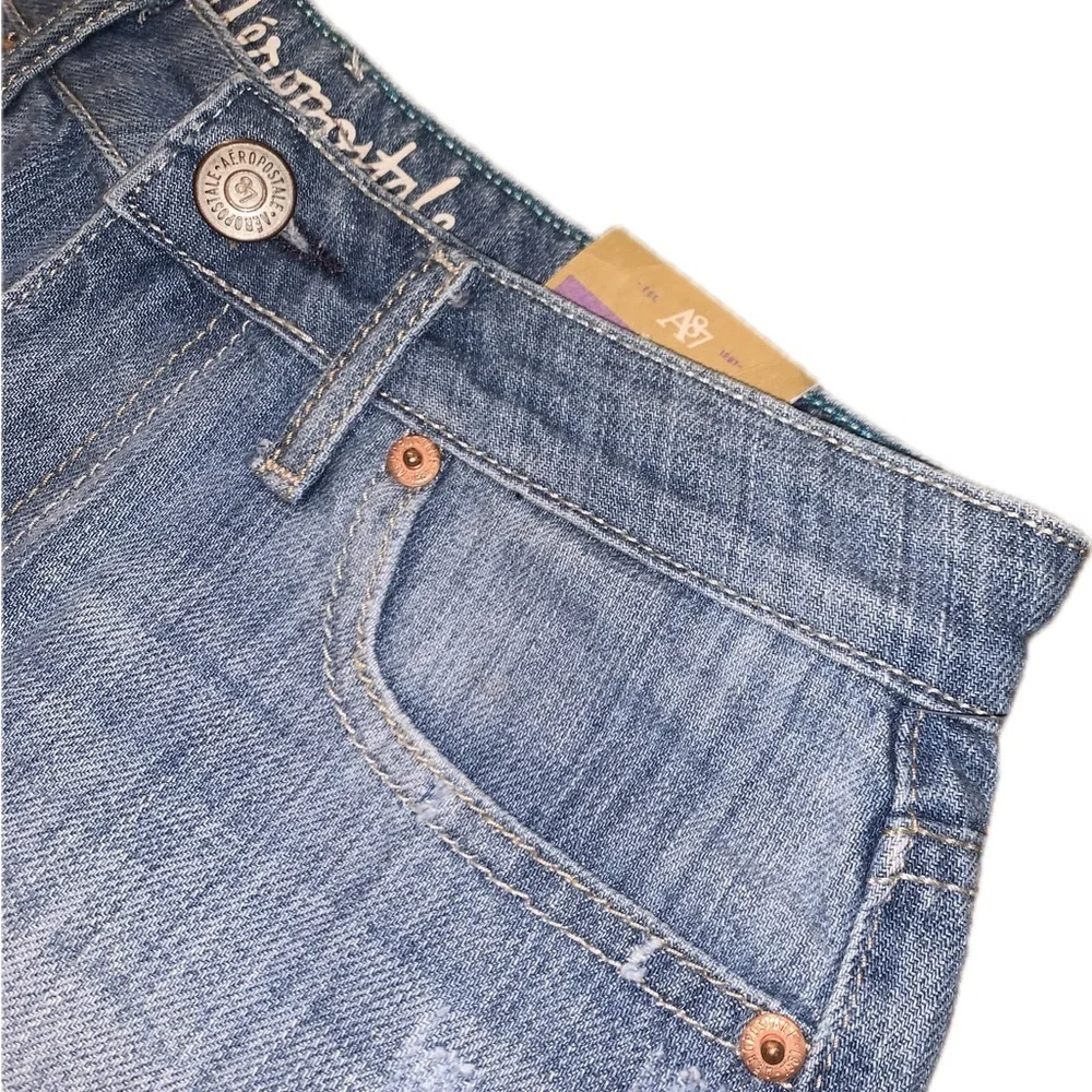 Aeropostale High Rise Shorty Blue Jean Denim Shorts Distressed Cut-Off NWT 0